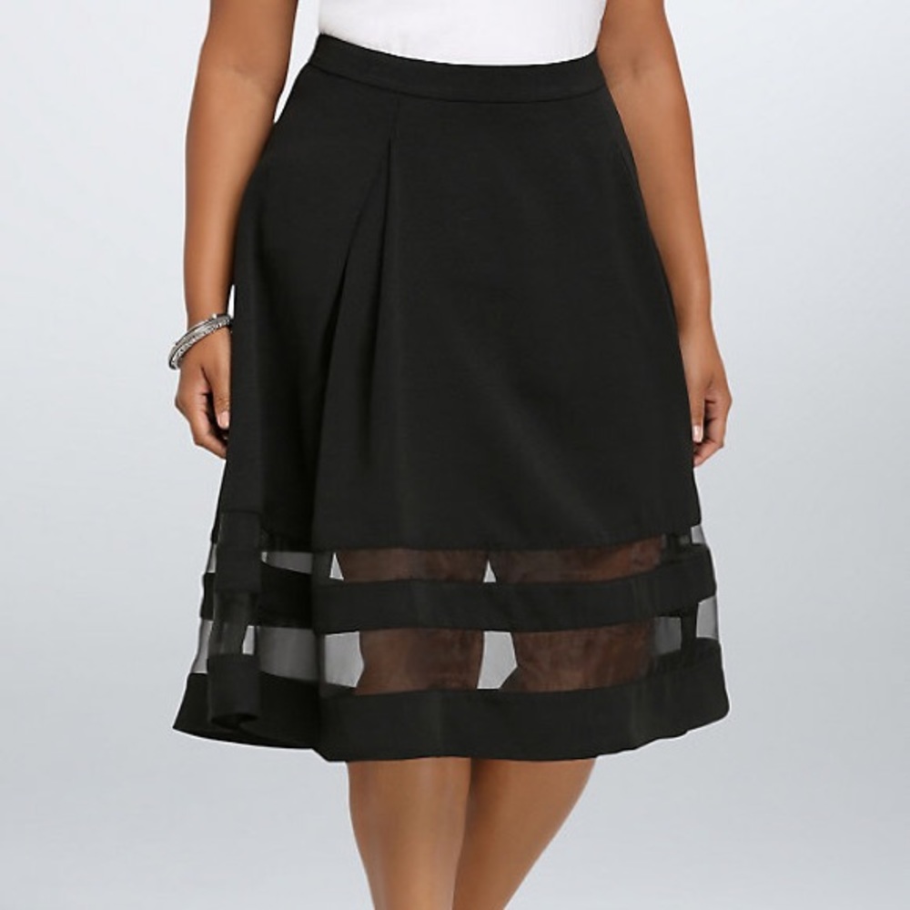 Torrid | Pleated Mesh-Panel Midi Skirt